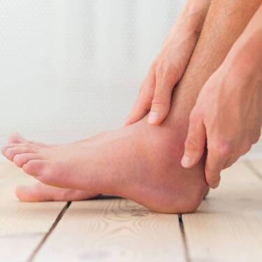 ankle injury swelling
